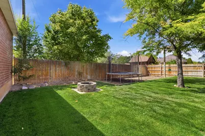 52 S 300 E, Nephi, UT 84648 - Photo 20