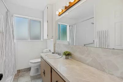 2067 E Sahara Dr, Holladay, UT 84124 - Photo 14