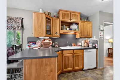 1963 Brinker Ave, Ogden, UT 84401 - Photo 6