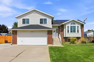 538 W 375 N, Clearfield, UT 84015 - Photo 2