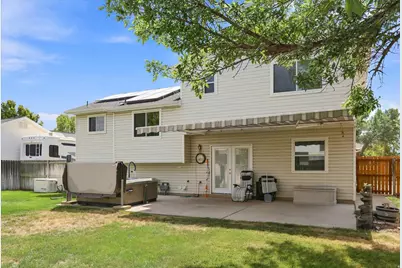 538 W 375 N, Clearfield, UT 84015 - Photo 34