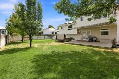538 W 375 N, Clearfield, UT 84015 - Photo 34