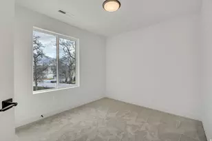 7613 S 300 E, Sandy, UT 84047 - Photo 20