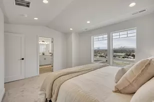 7613 S 300 E, Sandy, UT 84047 - Photo 14