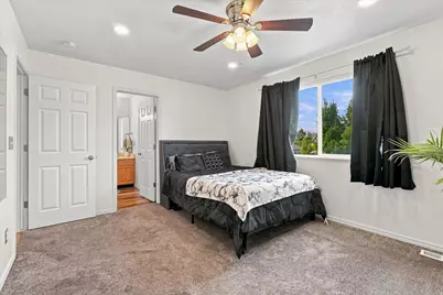 2514 W 2250 N, Clinton, UT 84015 - Photo 18