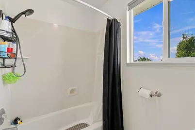2514 W 2250 N, Clinton, UT 84015 - Photo 16