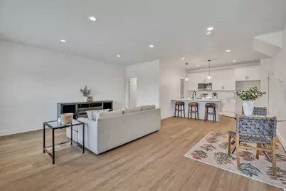 350 E 7635 S, Sandy, UT 84047 - Photo 4