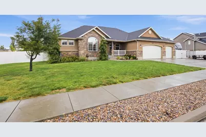 2822 W 100 S, West Point, UT 84015 - Photo 2