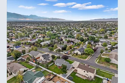 5118 W Old Creek Rd, West Jordan, UT 84081 - Photo 30