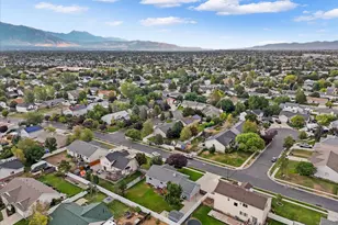 5118 W Old Creek Rd, West Jordan, UT 84081 - Photo 30