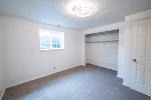 1941 E Gunther Dr, Cottonwood Heights, UT 84121 - Photo 24