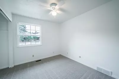 1941 E Gunther Dr, Cottonwood Heights, UT 84121 - Photo 18