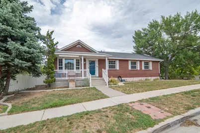 1941 E Gunther Dr, Cottonwood Heights, UT 84121 - Photo 2