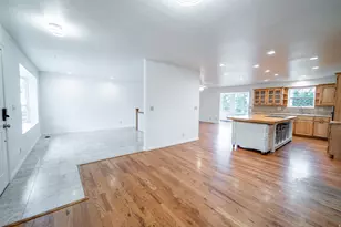 1941 E Gunther Dr, Cottonwood Heights, UT 84121 - Photo 10