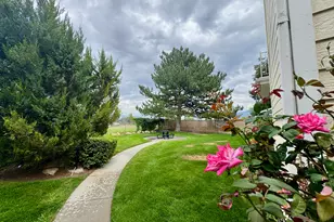 1382 W Beacon Hill Circle Cir S, Taylorsville, UT 84123 - Photo 36