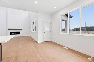 1557 E Livi Ln N, Saratoga Springs, UT 84045 - Photo 10