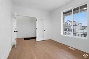 1557 E Livi Ln N, Saratoga Springs, UT 84045 - Photo 6