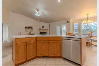 9651 S Wood Vista Cir, South Jordan, UT 84009 - Photo 12