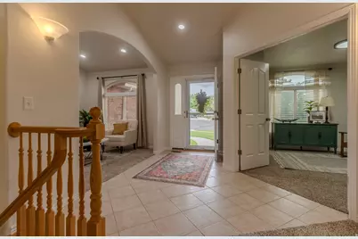 9651 S Wood Vista Cir, South Jordan, UT 84009 - Photo 4