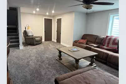 192 N 100 W, Malad City, ID 83252 - Photo 14