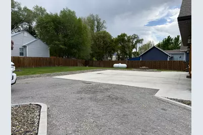 192 N 100 W, Malad City, ID 83252 - Photo 26