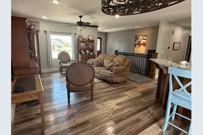 192 N 100 W, Malad City, ID 83252 - Photo 4
