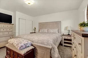 2618 N 1650 E, Layton, UT 84040 - Photo 14