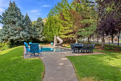 1017 N Oakridge Dr, Farmington, UT 84025 - Photo 82