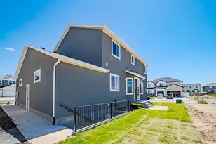 35 N Scarlet Maple Dr, Vineyard, UT 84059 - Photo 4