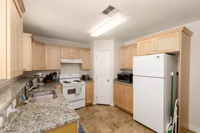 1070 N 1400 W, Saint George, UT 84770 - Photo 16