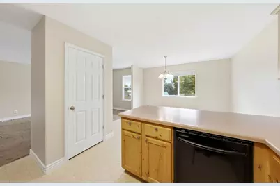 546 W 230 N, Layton, UT 84041 - Photo 6