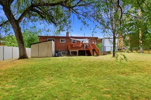 3839 S 2050 W, Roy, UT 84067 - Photo 8