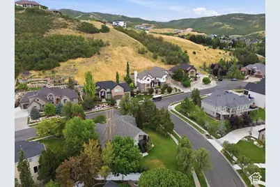 4668 Bountiful Ridge Dr, Bountiful, UT 84010 - Photo 34