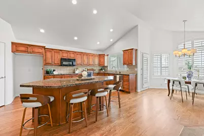 4668 Bountiful Ridge Dr, Bountiful, UT 84010 - Photo 8