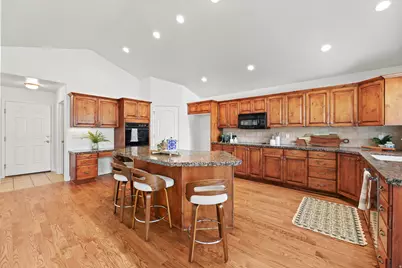 4668 Bountiful Ridge Dr, Bountiful, UT 84010 - Photo 10