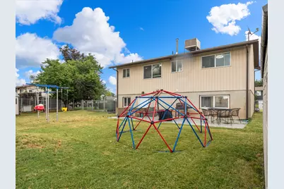 5079 S 2825 W, Roy, UT 84067 - Photo 14