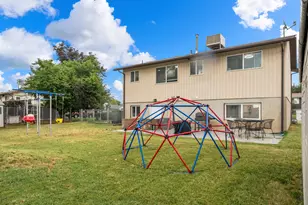 5079 S 2825 W, Roy, UT 84067 - Photo 14