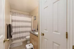 1074 N 1400 W, Saint George, UT 84770 - Photo 20