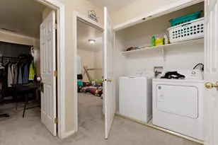 1074 N 1400 W, Saint George, UT 84770 - Photo 24