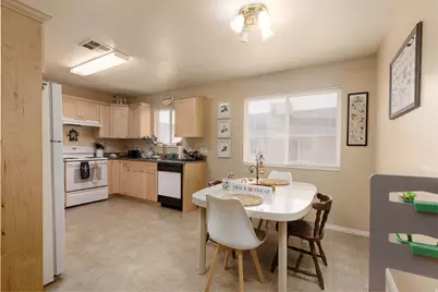 1074 N 1400 W, Saint George, UT 84770 - Photo 8