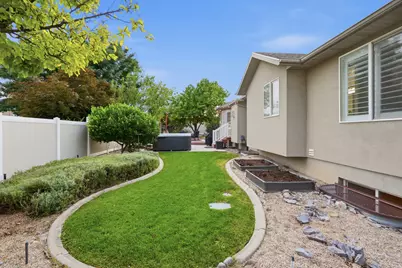 5237 W Saddle Creek Cir S, West Jordan, UT 84081 - Photo 40