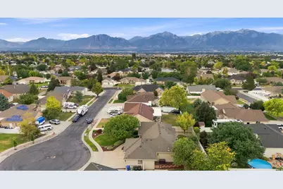 5237 W Saddle Creek Cir S, West Jordan, UT 84081 - Photo 48