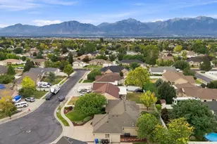 5237 W Saddle Creek Cir S, West Jordan, UT 84081 - Photo 48