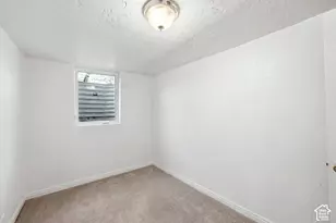 985 N American Beauty Dr, Salt Lake City, UT 84116 - Photo 20