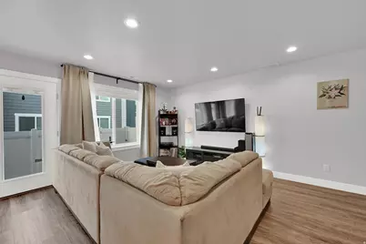 4163 S 2800 W #221, Roy, UT 84067 - Photo 8