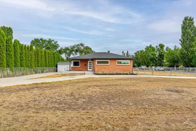 435 E 200 N, American Fork, UT 84003 - Photo 36