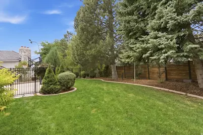 1963 S Maple Hollow Way E, Bountiful, UT 84010 - Photo 64