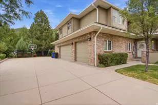 1963 E Maple Hollow Way S, Bountiful, UT 84010 - Photo 4