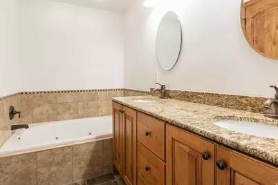 1242 W Stillwater Dr, Heber City, UT 84032 - Photo 10