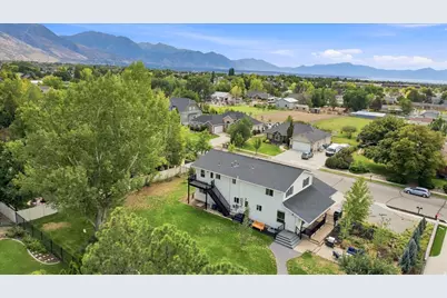 5954 W Canterbury Park Cir N, Highland, UT 84003 - Photo 48